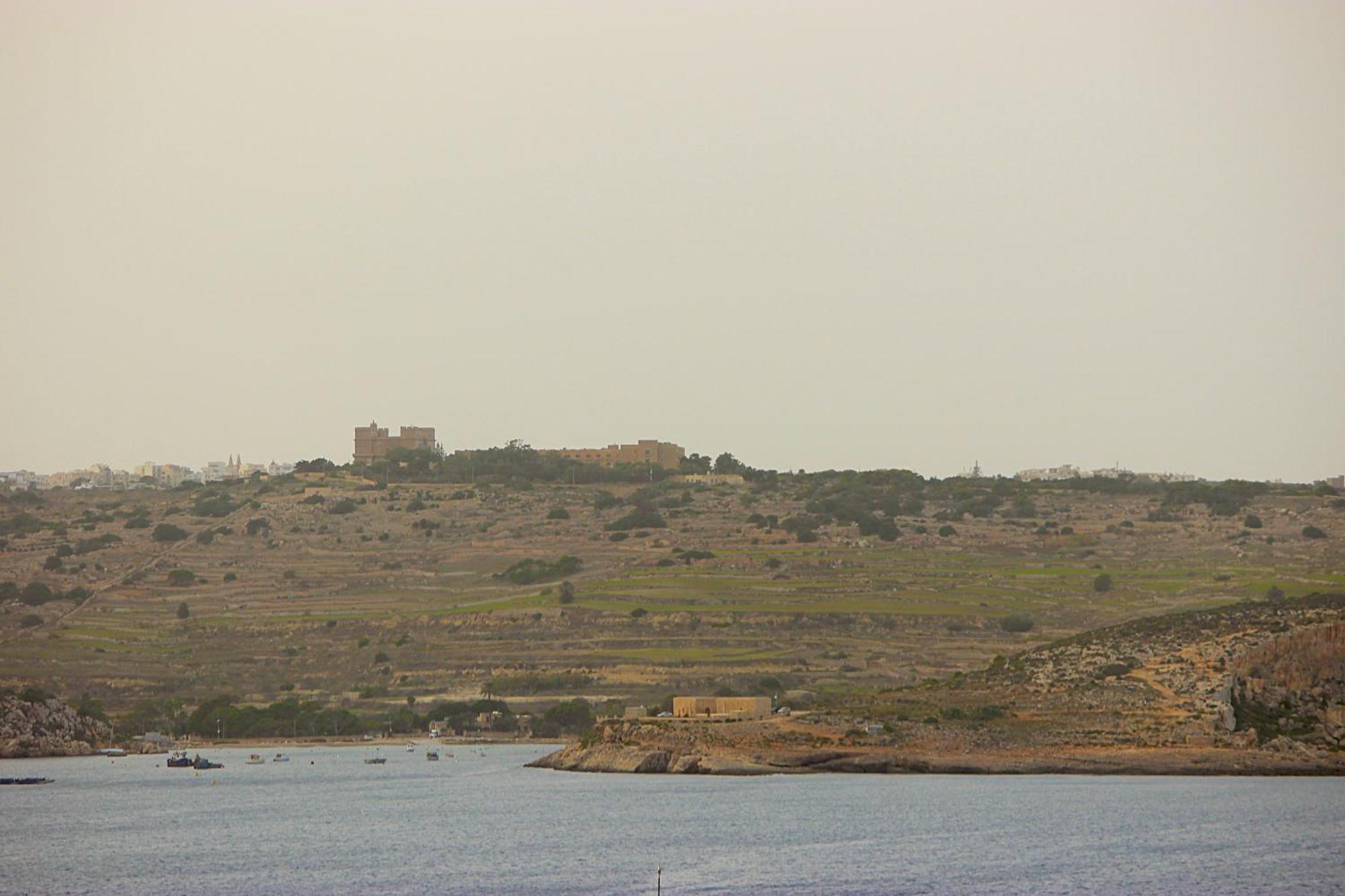 Modern & Spacious 2Br Penthouse With Terrace - Close To Qawra Beach St. Paul's Bay Buitenkant foto