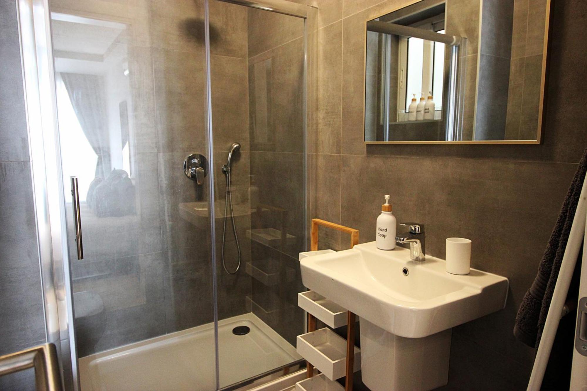 Modern & Spacious 2Br Penthouse With Terrace - Close To Qawra Beach St. Paul's Bay Buitenkant foto